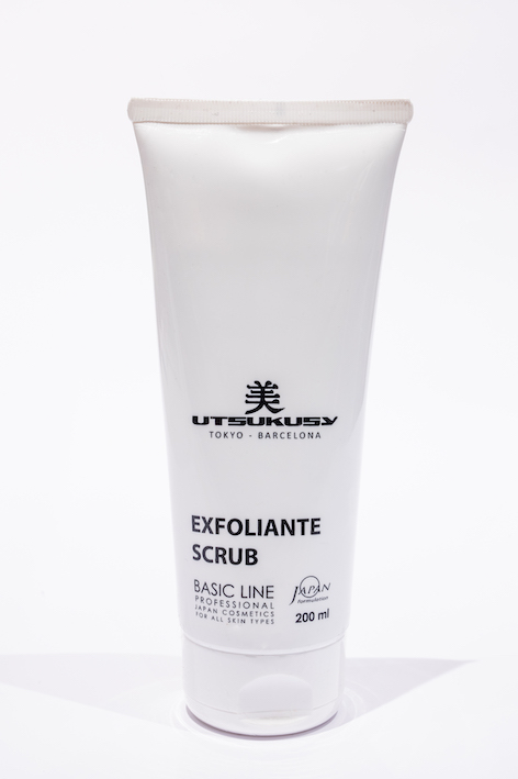 Basic Line Scrub von Utsukusy Cosmetics